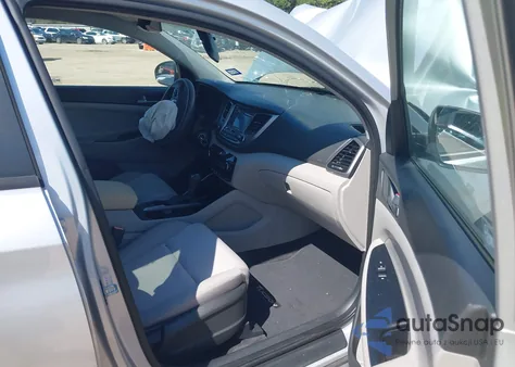 2017 Hyundai Tucson Se from USA, damaged, VIN KM8J3CA49HU291922